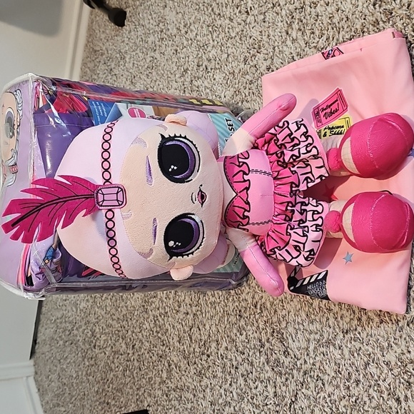 LOL Surprise comforter with sheets And Plush - Picture 5 of 7